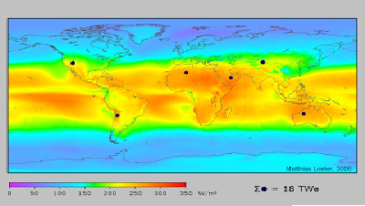 Daerah insolasi (pencahayaan matahari) rata-rata, ditunjukan dengan titik-titik kecil hitam. Daerah ini diperlukan untuk pengembangan energi listrik tenaga surya untuk mengganti pasokan energi dunia dengan total daya 18 TW, 568 Exajoule ( EJ)/ tahun. Insolasi kebanyakan orang rata-rata adalah 150-300 W/m2 atau 3.5-7.0 kWh/m2/hari